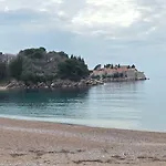 Queen\'S Beach Apartment Przno