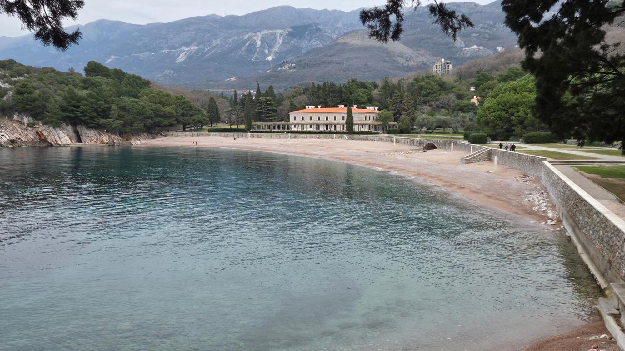 Queen's Przno Appartement Budva